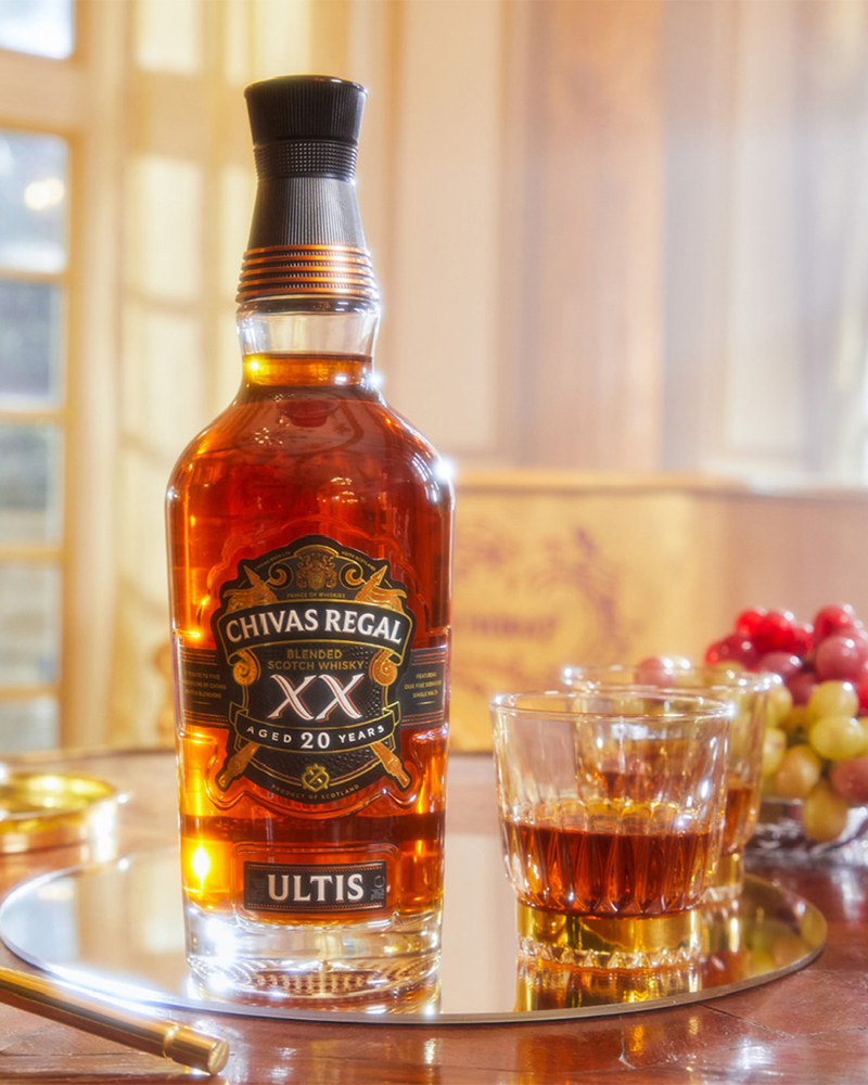 Imagen de Chivas Regal XX + Campera